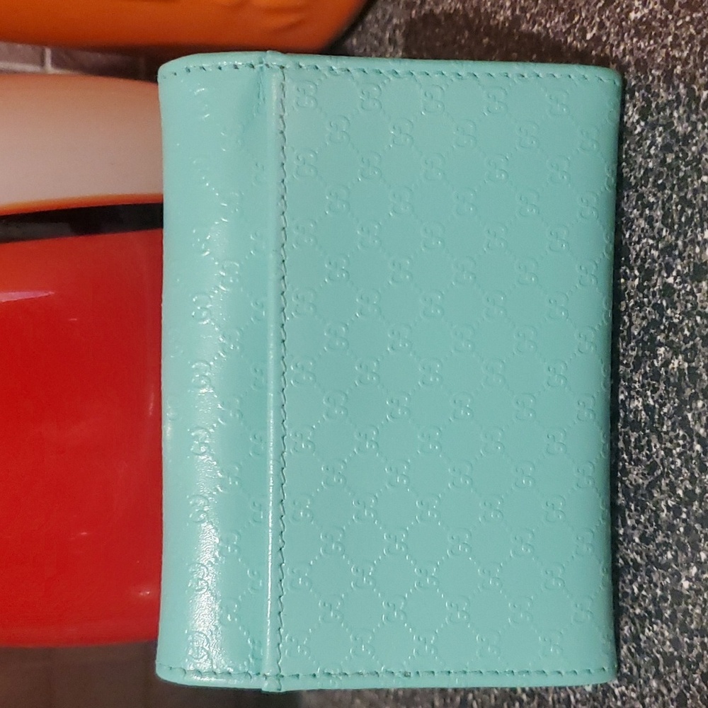 Gucci Micro Monogram Card Wallet - Picture 2 of 12
